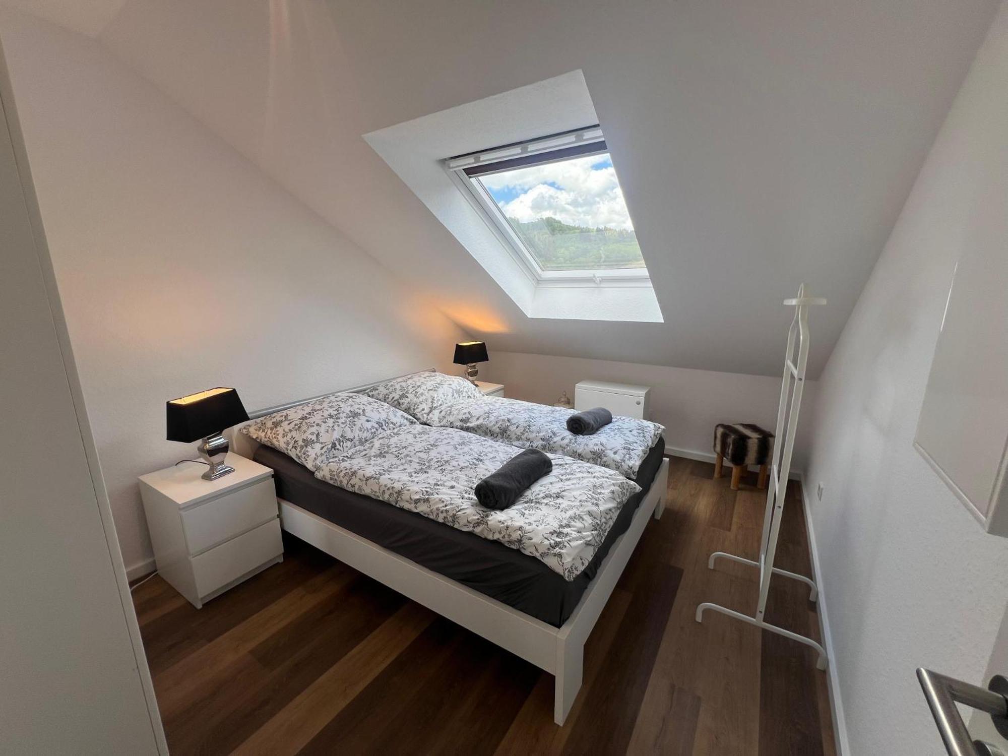 Gemuetliche 3-Zimmer-Wohnung Mit Panoramablick Und Kostenlosem Ueberdachten Parkplatz Винтерберг Екстериор снимка
