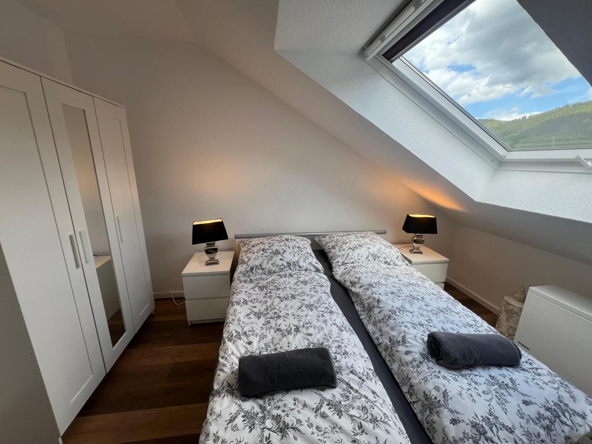 Gemuetliche 3-Zimmer-Wohnung Mit Panoramablick Und Kostenlosem Ueberdachten Parkplatz Винтерберг Екстериор снимка