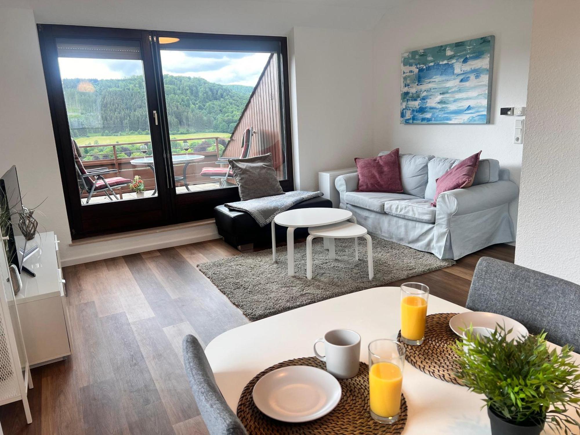 Gemuetliche 3-Zimmer-Wohnung Mit Panoramablick Und Kostenlosem Ueberdachten Parkplatz Винтерберг Екстериор снимка